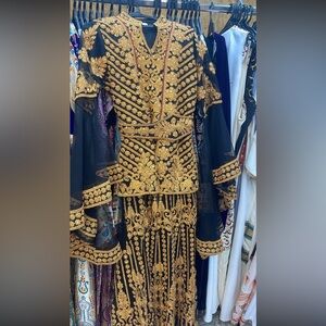 Elegant Palestinian Henna Embroidered Thobe in Navy and Gold